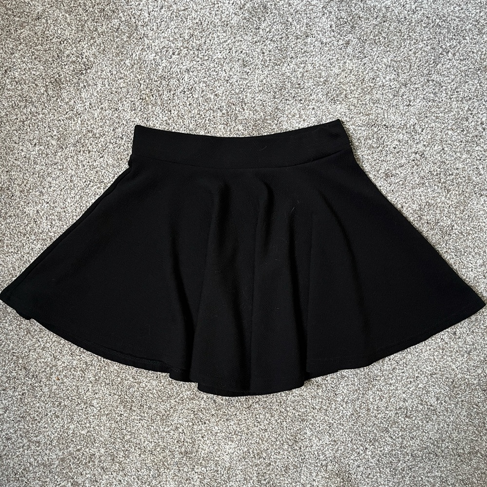 Women’s Small Black Mini Skater Skirt